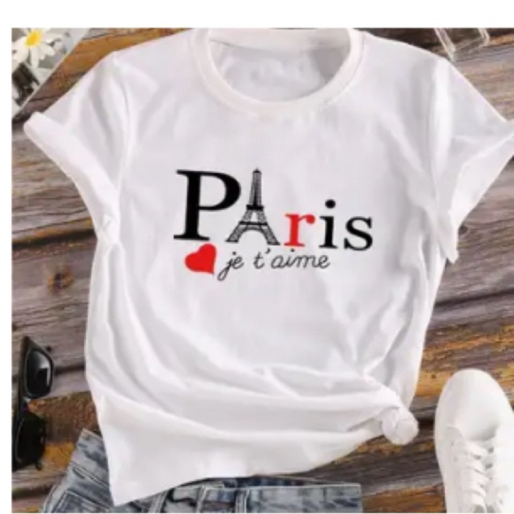 WORN ONCE XL WHITE SHORT SLEEVE WHITE PARIS TEE 60